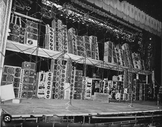 Original Wall-of-Sound Amplifyer system of the Grateful Dead